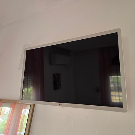 Cozy & Cool Apartment N1 30M From Sea Nea Kallikrateia المظهر الخارجي الصورة