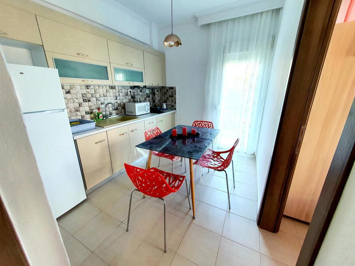 Cozy & Cool Apartment N1 30M From Sea Nea Kallikrateia المظهر الخارجي الصورة