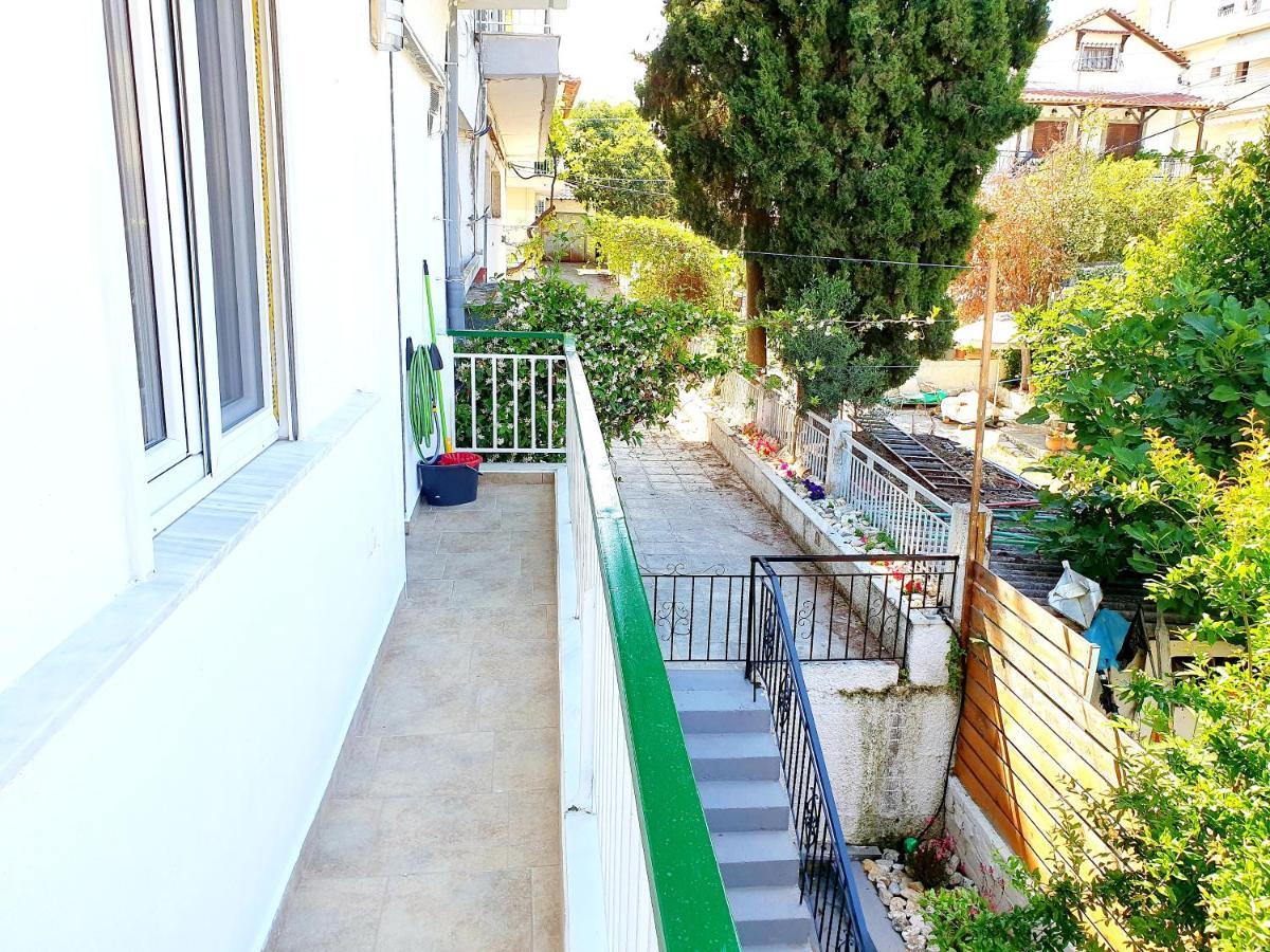Cozy & Cool Apartment N1 30M From Sea Nea Kallikrateia المظهر الخارجي الصورة