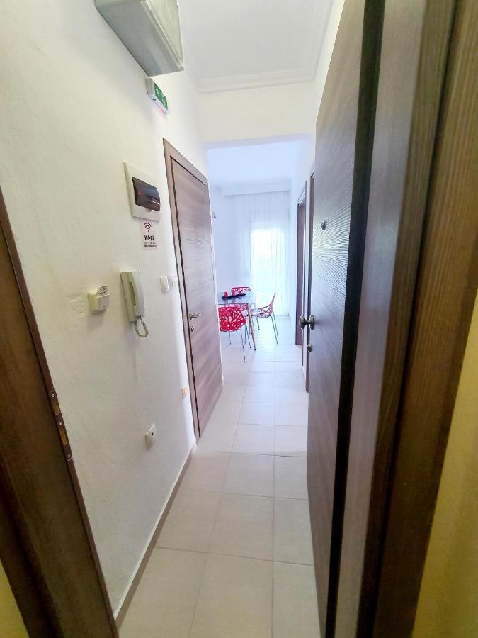 Cozy & Cool Apartment N1 30M From Sea Nea Kallikrateia المظهر الخارجي الصورة